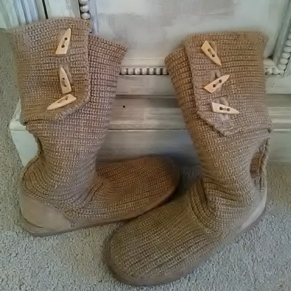 BearPaw Shoes - BearPaw Boots